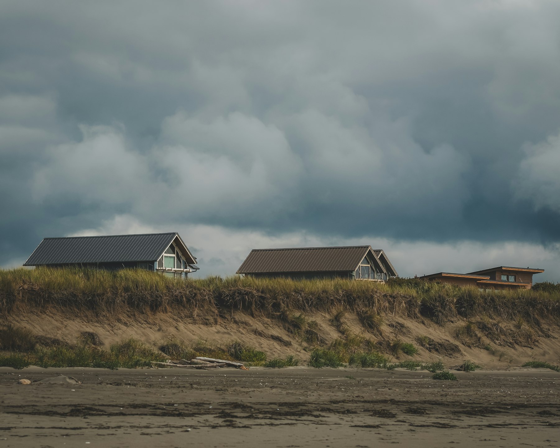 Drawing the coastline that no longer exists